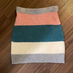 NWT sweater skirt (gray, pink, teal, white)